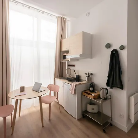Appartamento Modern In The 10th District *