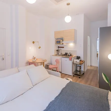 Appartamento Modern In The 10th District